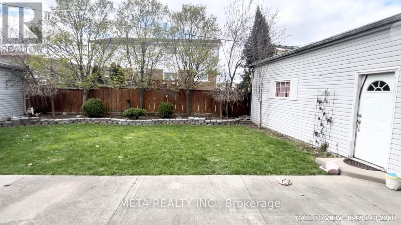 22 Garfield Crescent, Brampton, Ontario  L6V 1V8 - Photo 19 - W12847150