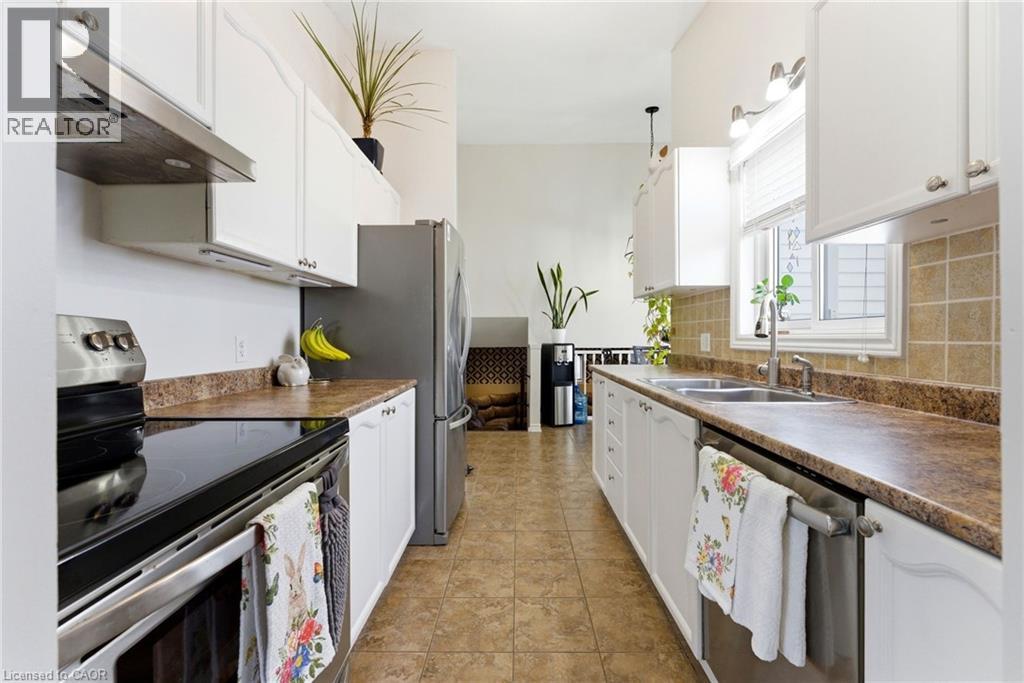 530 Mortimer Drive, Cambridge, Ontario  N3H 5M5 - Photo 12 - 40809434