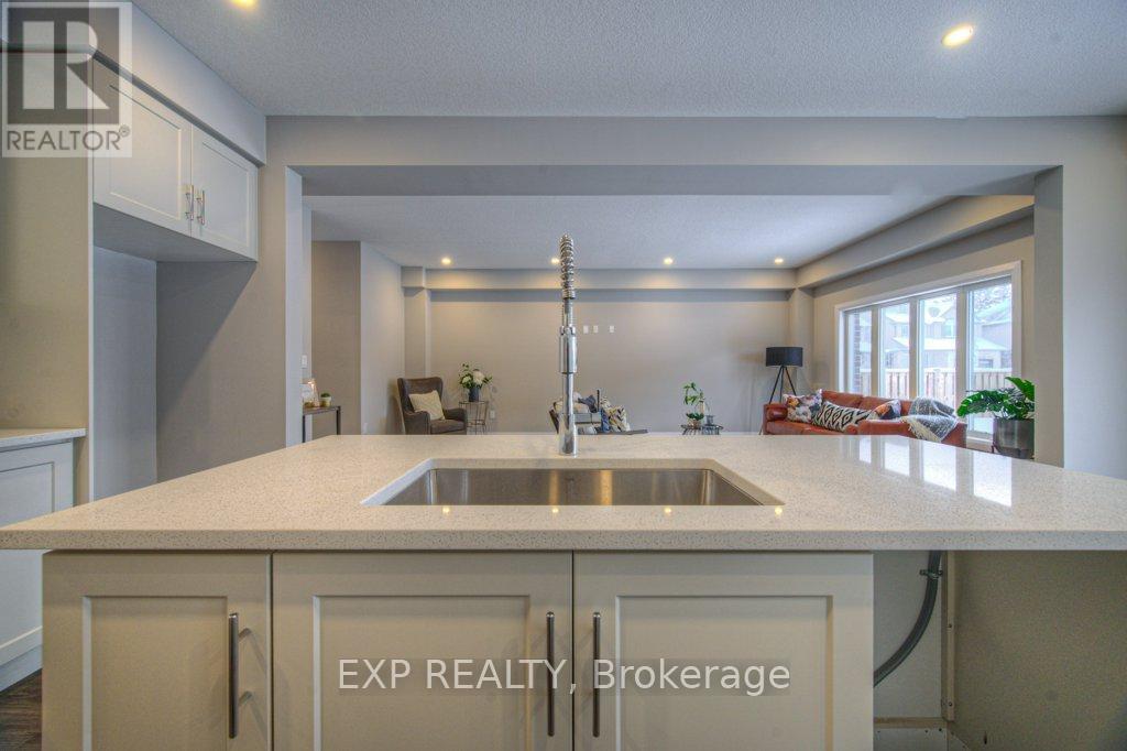 94 Isaac Street, Woolwich, Ontario  N3B 0C2 - Photo 14 - X12847154