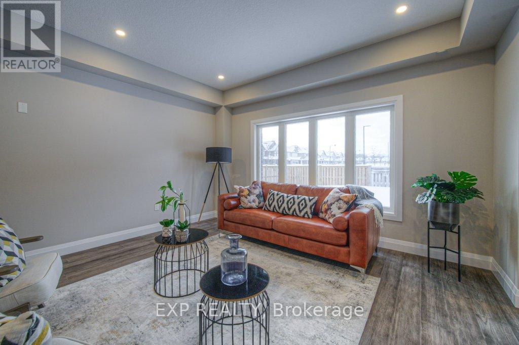 94 Isaac Street, Woolwich, Ontario  N3B 0C2 - Photo 6 - X12847154