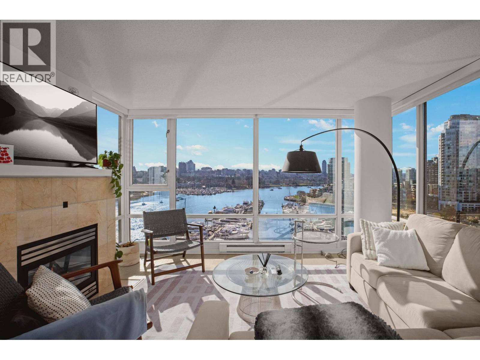 1507 1033 Marinaside Crescent, Vancouver, British Columbia  V6Z 3A3 - Photo 4 - R3094014