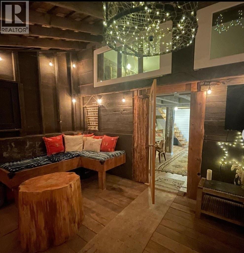 14848 Squamish Valley Road, Squamish, British Columbia  V0N 1H0 - Photo 13 - R3095939