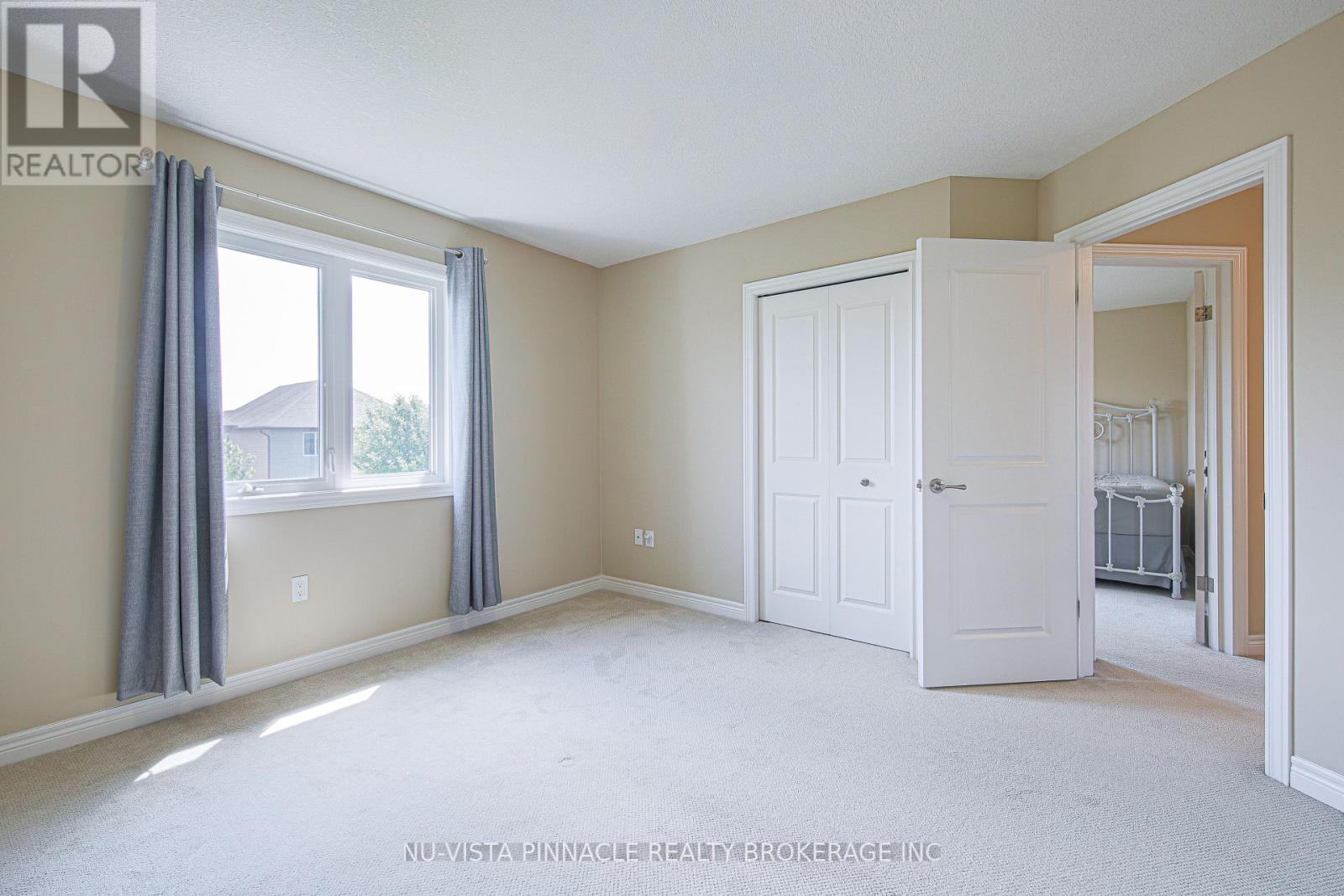 702 Springwood Crescent, London North, Ontario  N6G 0H8 - Photo 13 - X12847190