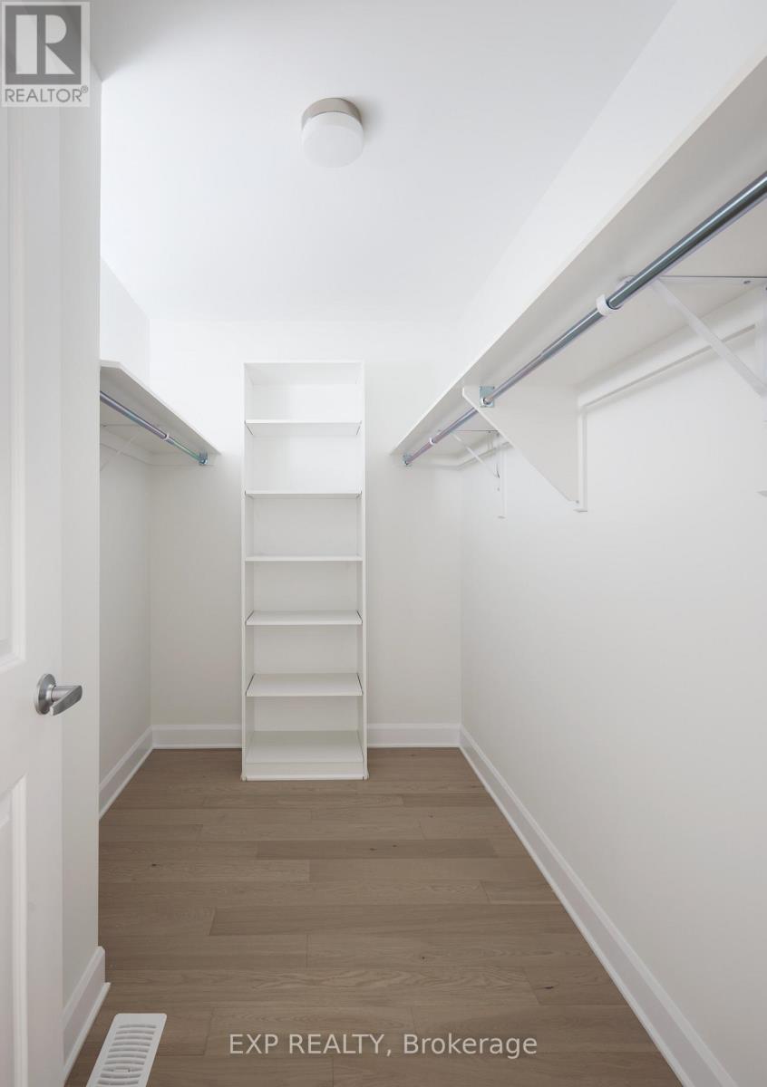 503 Roundhouse Crescent, Ottawa, Ontario  K2S 3G8 - Photo 10 - X12847196