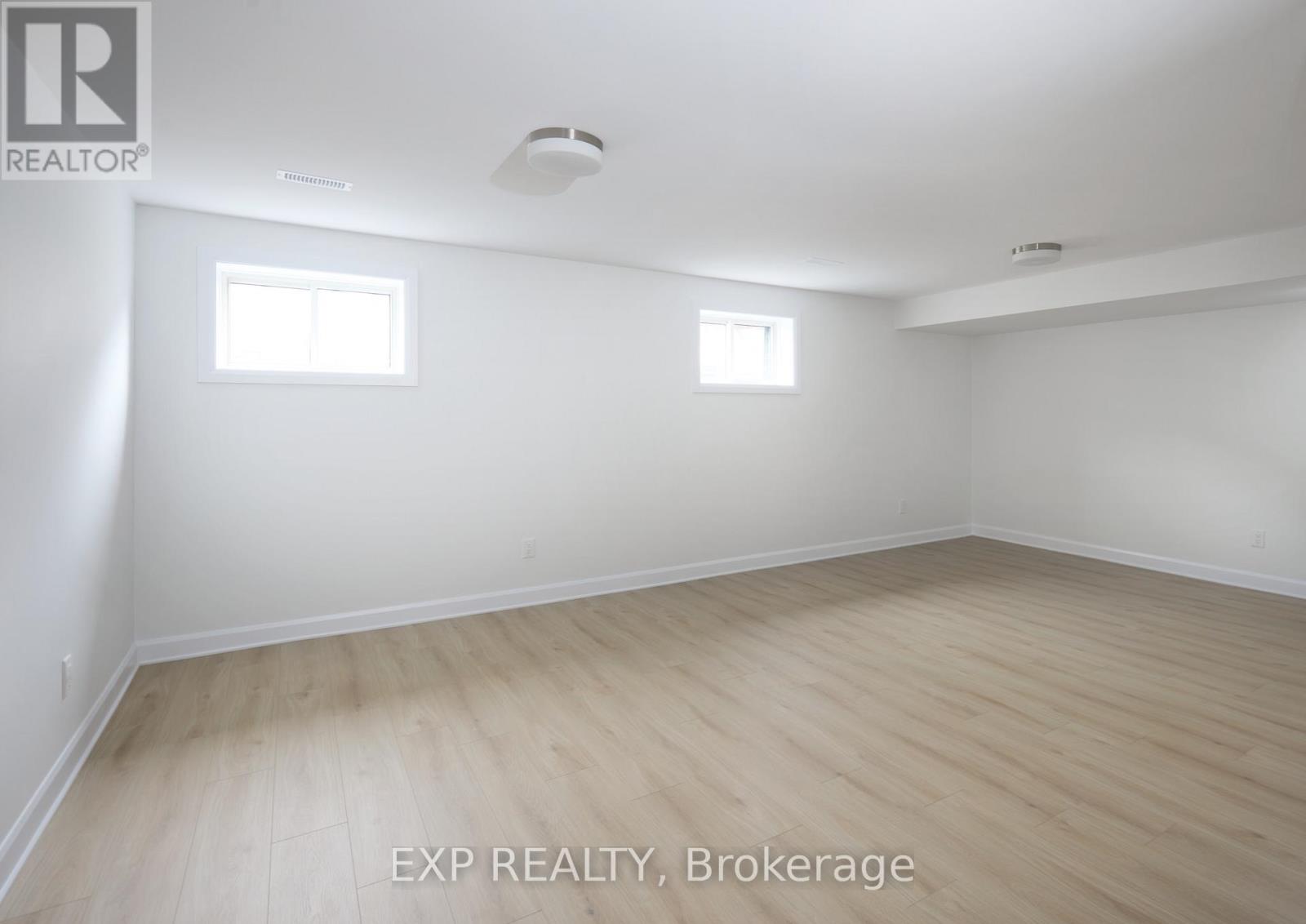 503 Roundhouse Crescent, Ottawa, Ontario  K2S 3G8 - Photo 14 - X12847196