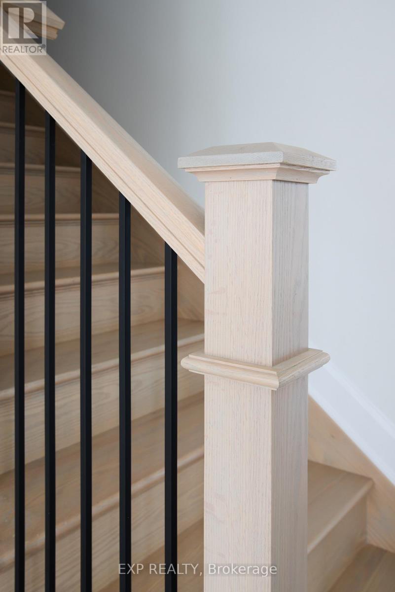 503 Roundhouse Crescent, Ottawa, Ontario  K2S 3G8 - Photo 5 - X12847196