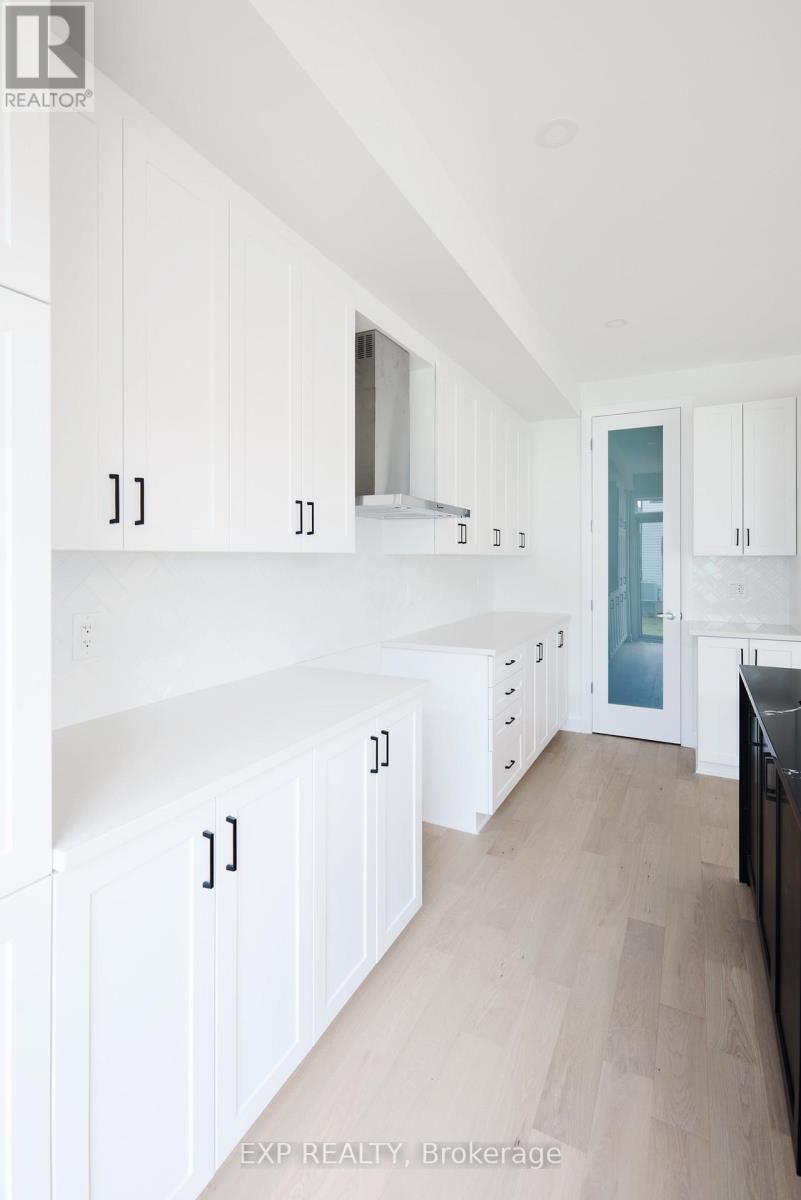 503 Roundhouse Crescent, Ottawa, Ontario  K2S 3G8 - Photo 7 - X12847196