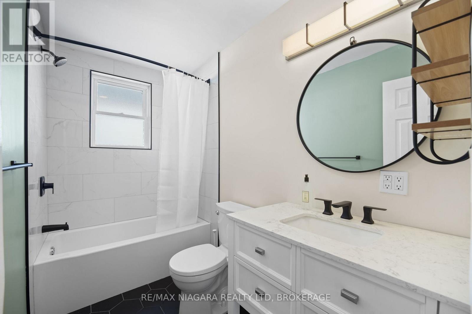 64 Churchill Street, St. Catharines, Ontario  L2S 2P5 - Photo 10 - X12847210