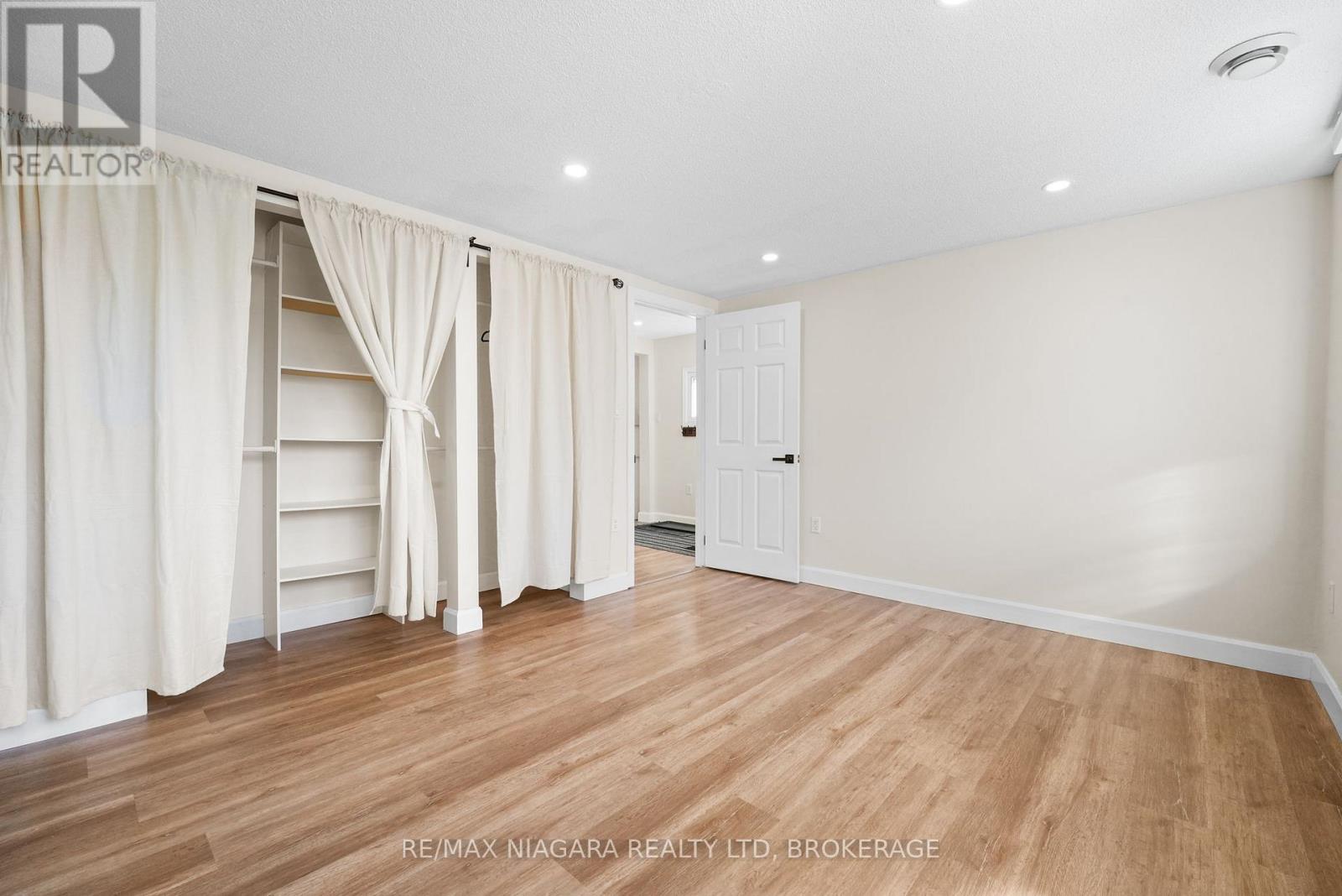 64 Churchill Street, St. Catharines, Ontario  L2S 2P5 - Photo 12 - X12847210