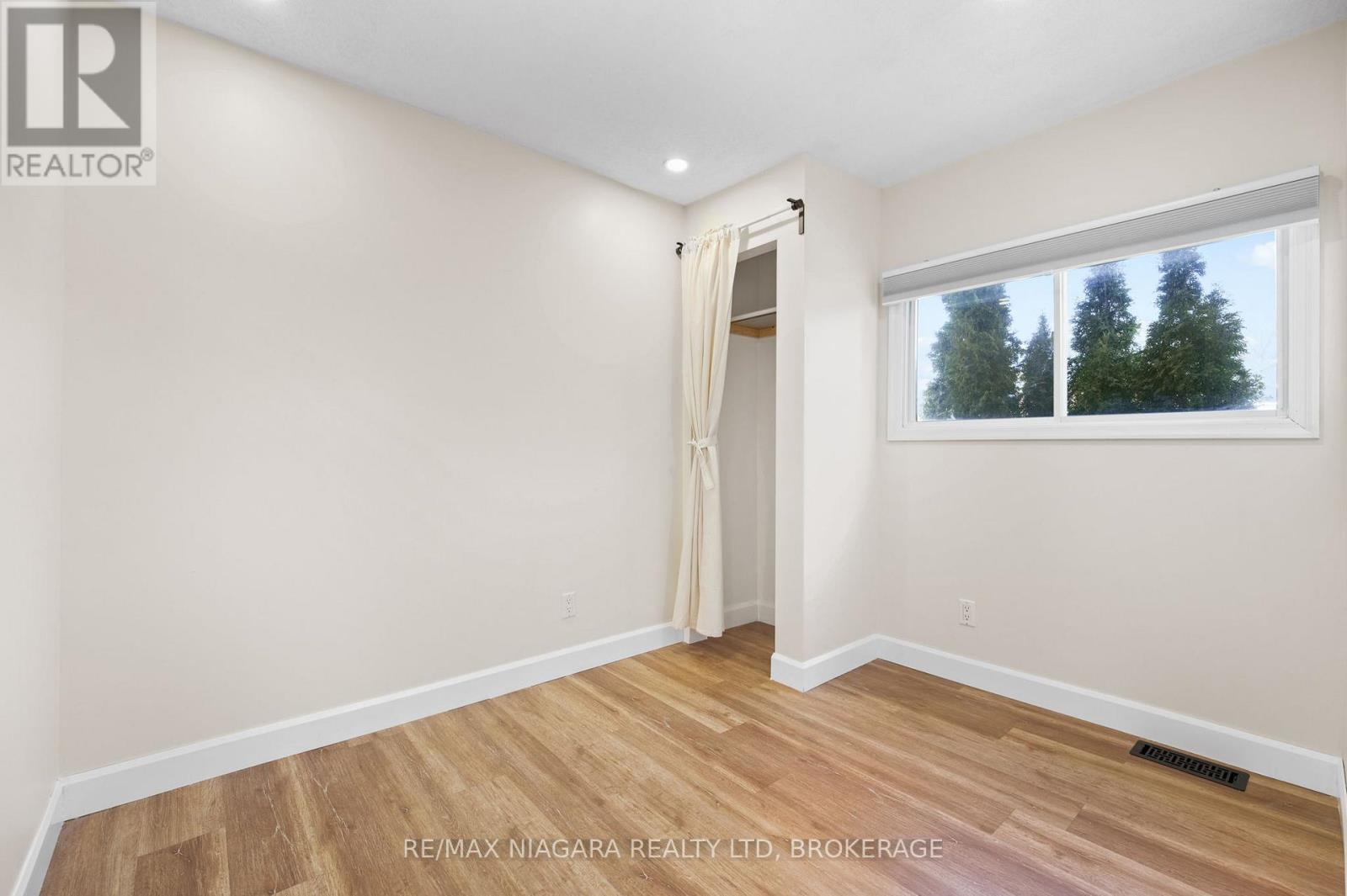 64 Churchill Street, St. Catharines, Ontario  L2S 2P5 - Photo 13 - X12847210