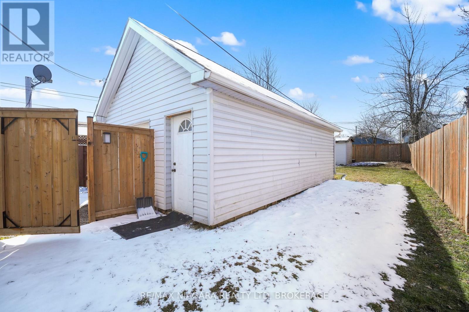 64 Churchill Street, St. Catharines, Ontario  L2S 2P5 - Photo 19 - X12847210