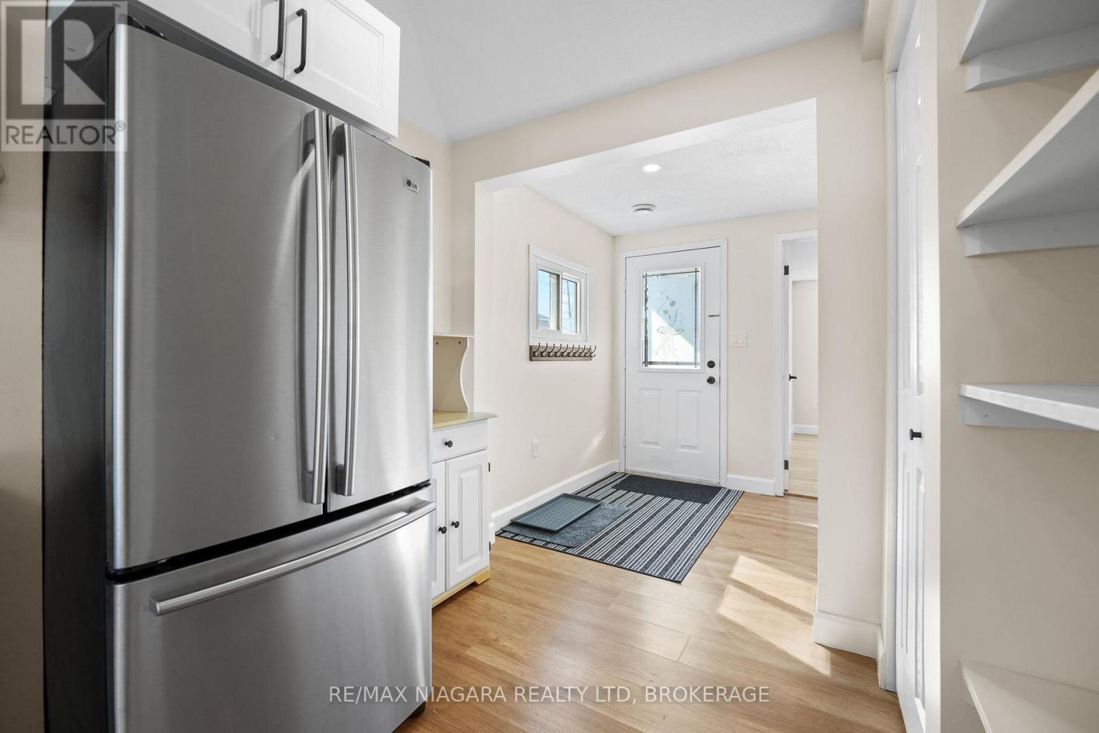 64 Churchill Street, St. Catharines, Ontario  L2S 2P5 - Photo 9 - X12847210