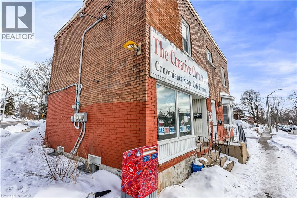 366 Park Street, Kitchener, Ontario  N2G 1N1 - Photo 4 - 40808170