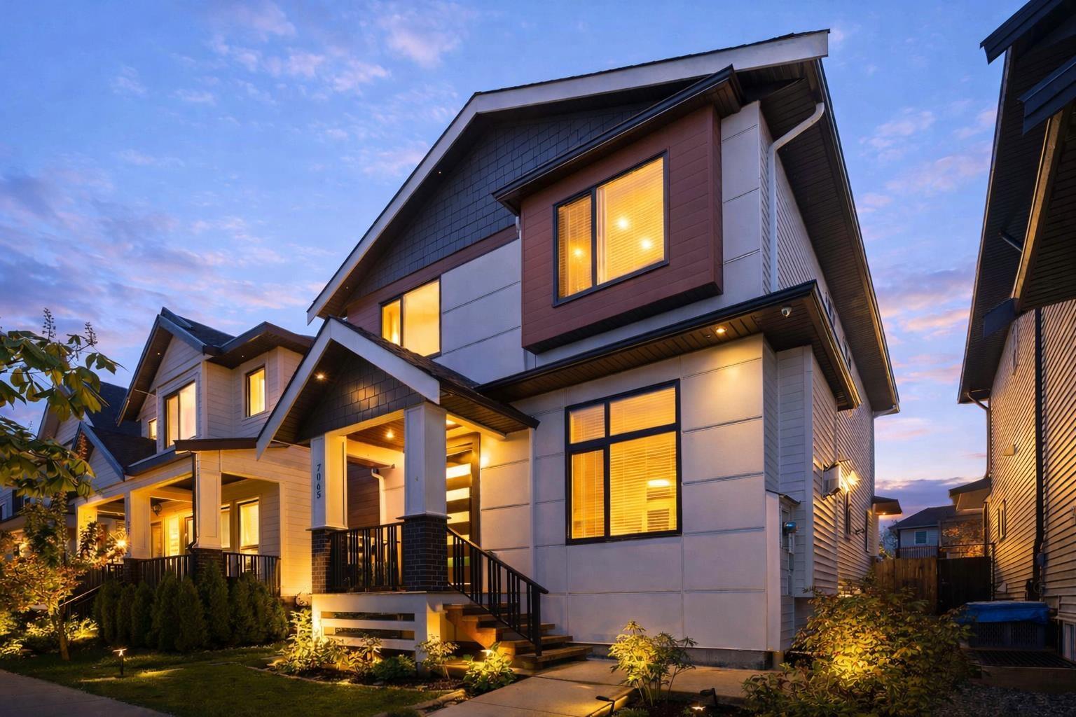 7065 194A STREET, Surrey, British Columbia