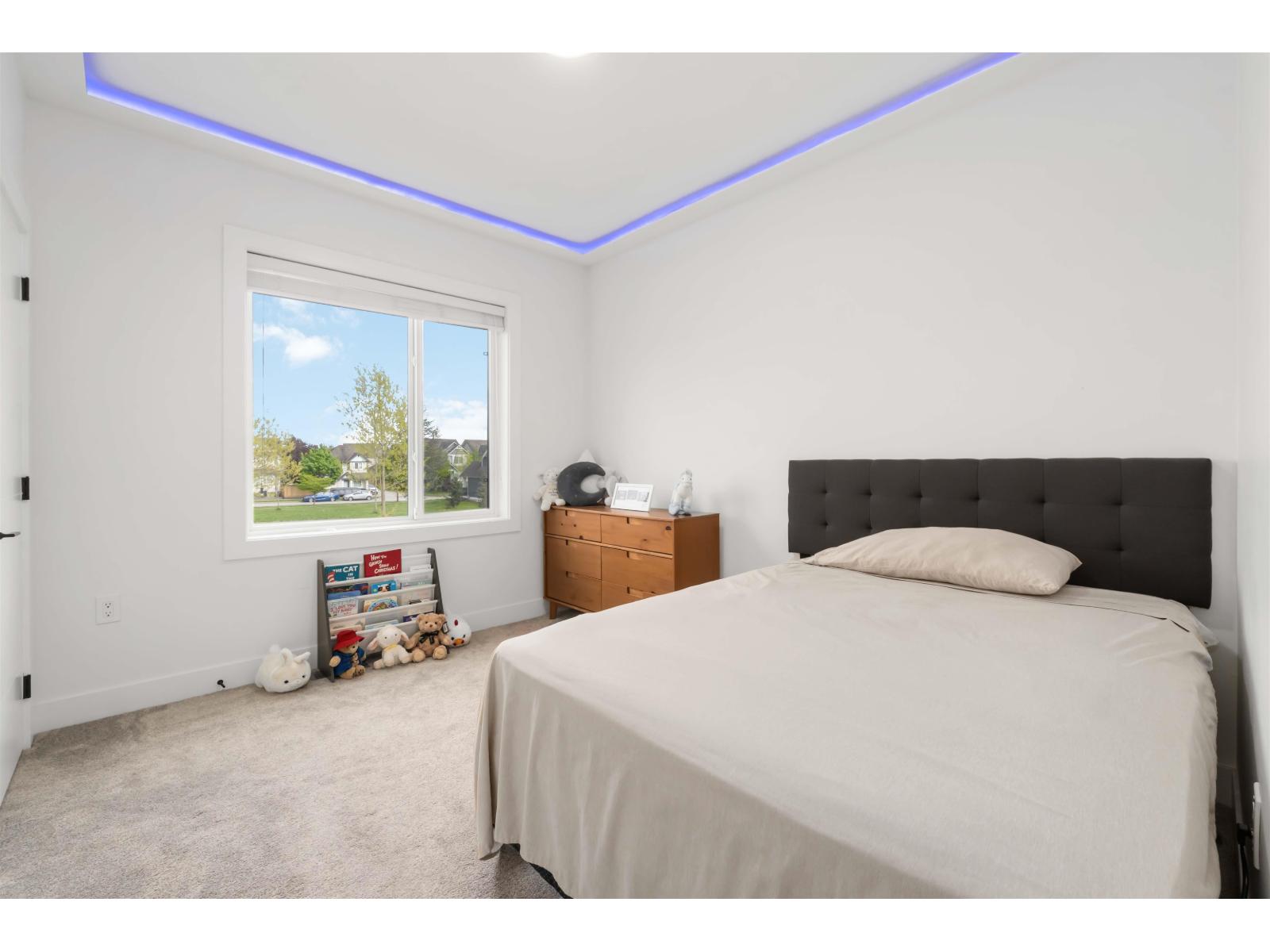 7065 194a Street, Surrey, British Columbia  V4N 1N2 - Photo 11 - R3093810