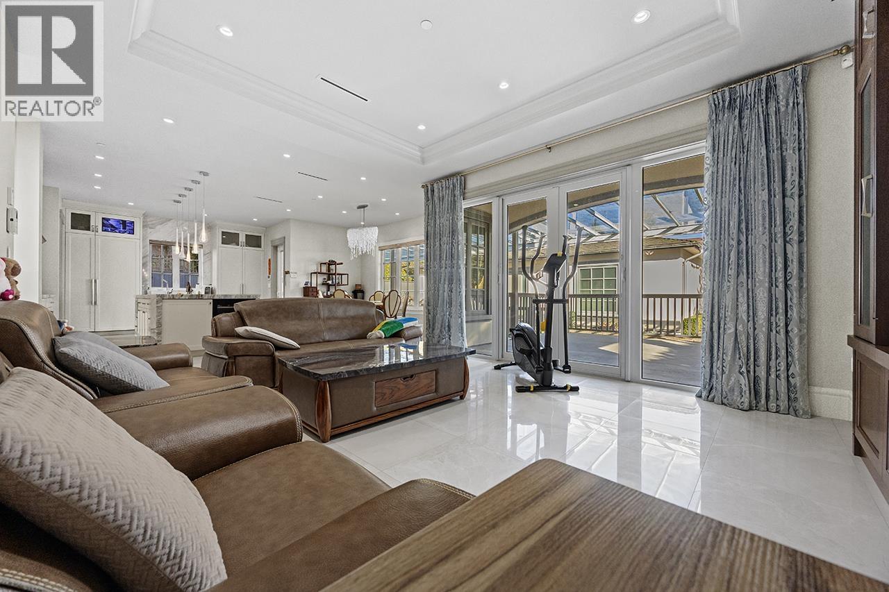 Listing Picture 7 of 40 : 6886 ANGUS DRIVE, Vancouver / 溫哥華 - 魯藝地產 Yvonne Lu Group - MLS Medallion Club Member