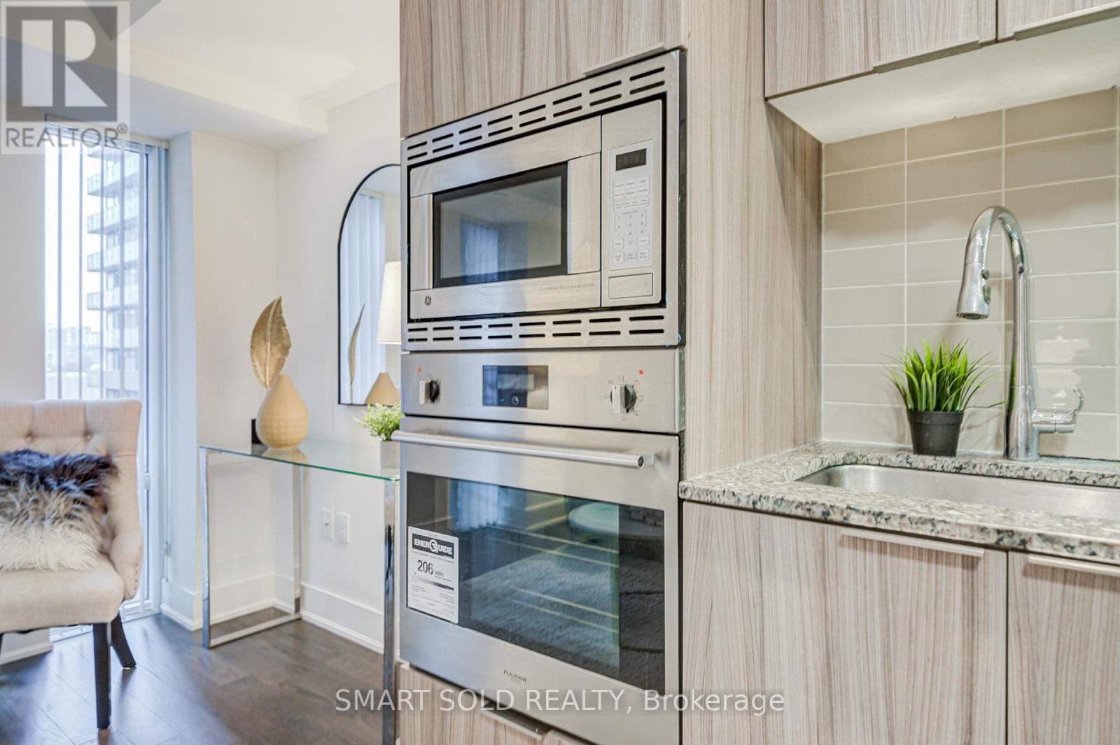 819 - 955 Bay Street, Toronto, Ontario  M5S 0C6 - Photo 8 - C12847176