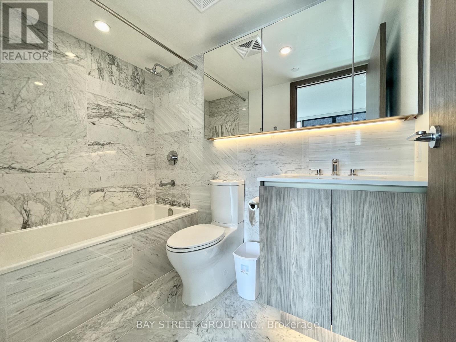 2012 - 19 Bathurst Street W, Toronto, Ontario  M5V 0N2 - Photo 9 - C12847224