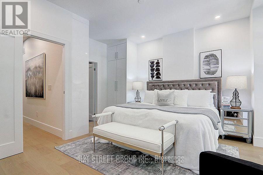 329 Clinton Street, Toronto, Ontario  M6G 2Y7 - Photo 17 - C12847242