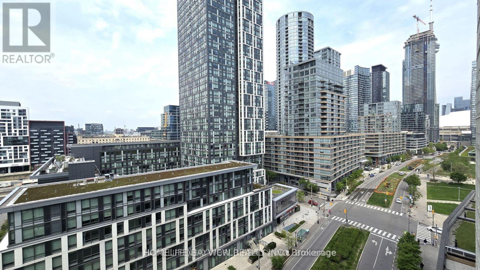 85 Queens Wharf Road, Toronto, Ontario  M5V 0J9 - Photo 2 - C12847250