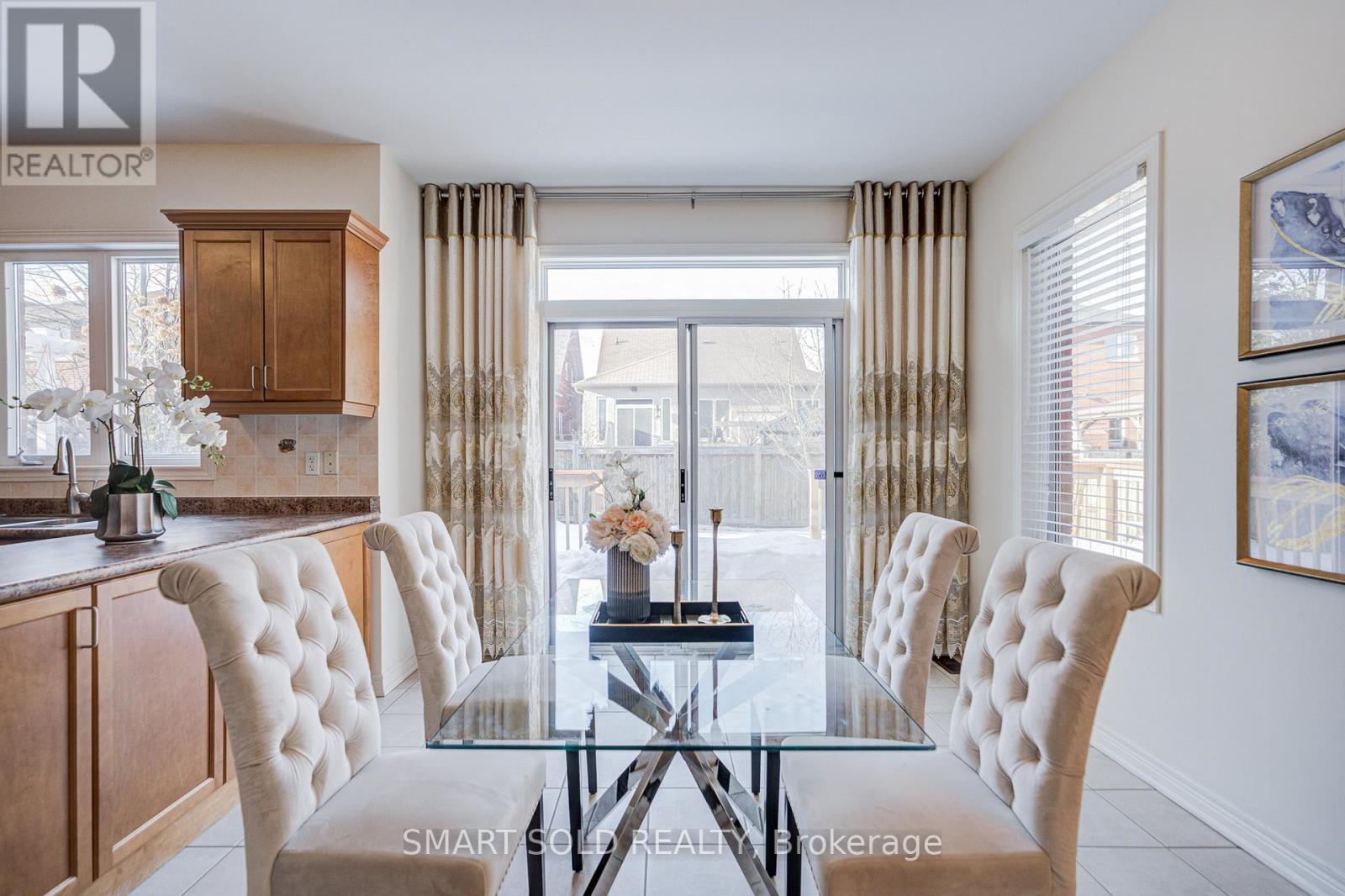 170 Ivy Glen Drive, Vaughan, Ontario  L6A 0P1 - Photo 17 - N12847186