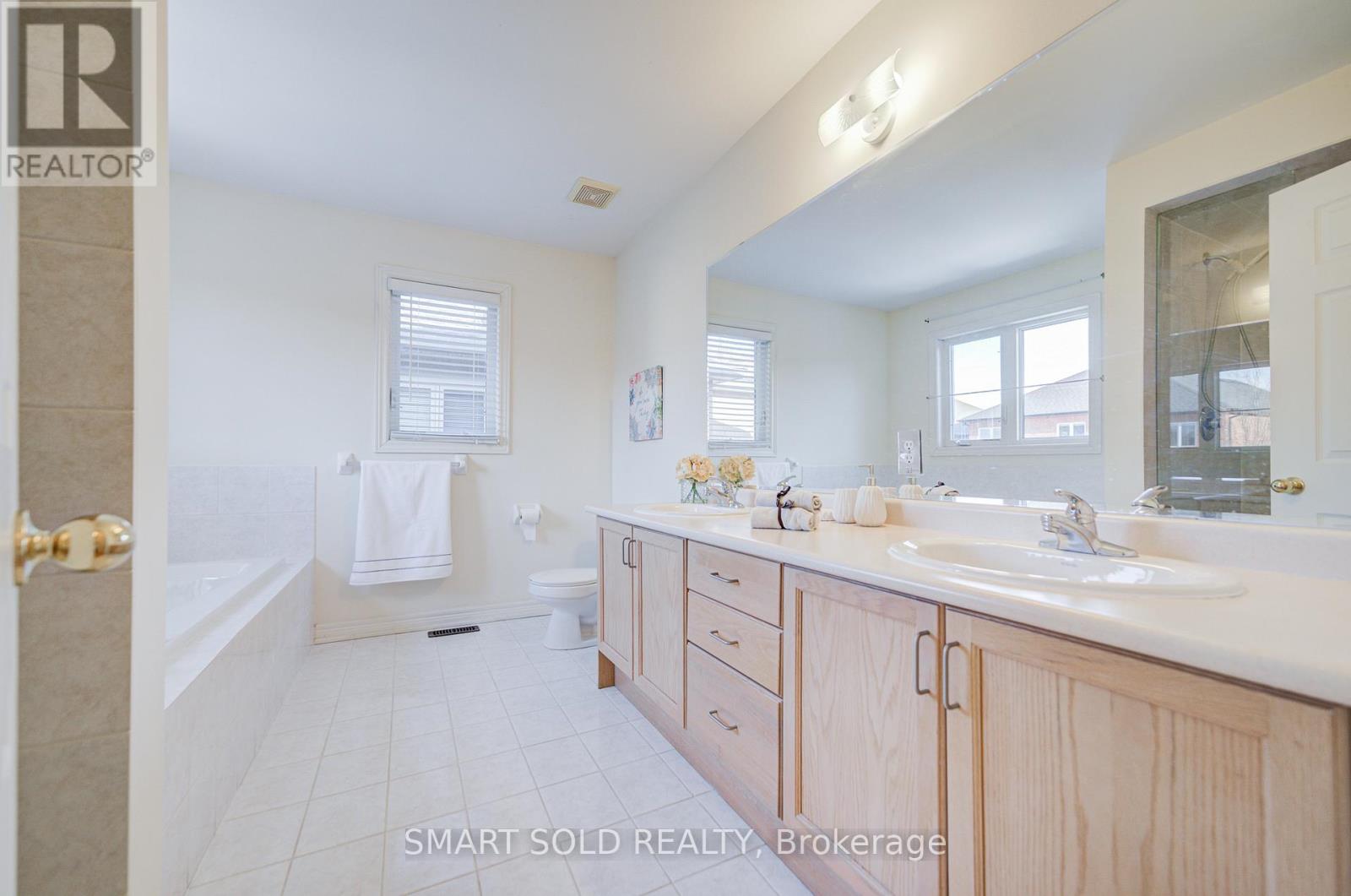 170 Ivy Glen Drive, Vaughan, Ontario  L6A 0P1 - Photo 30 - N12847186