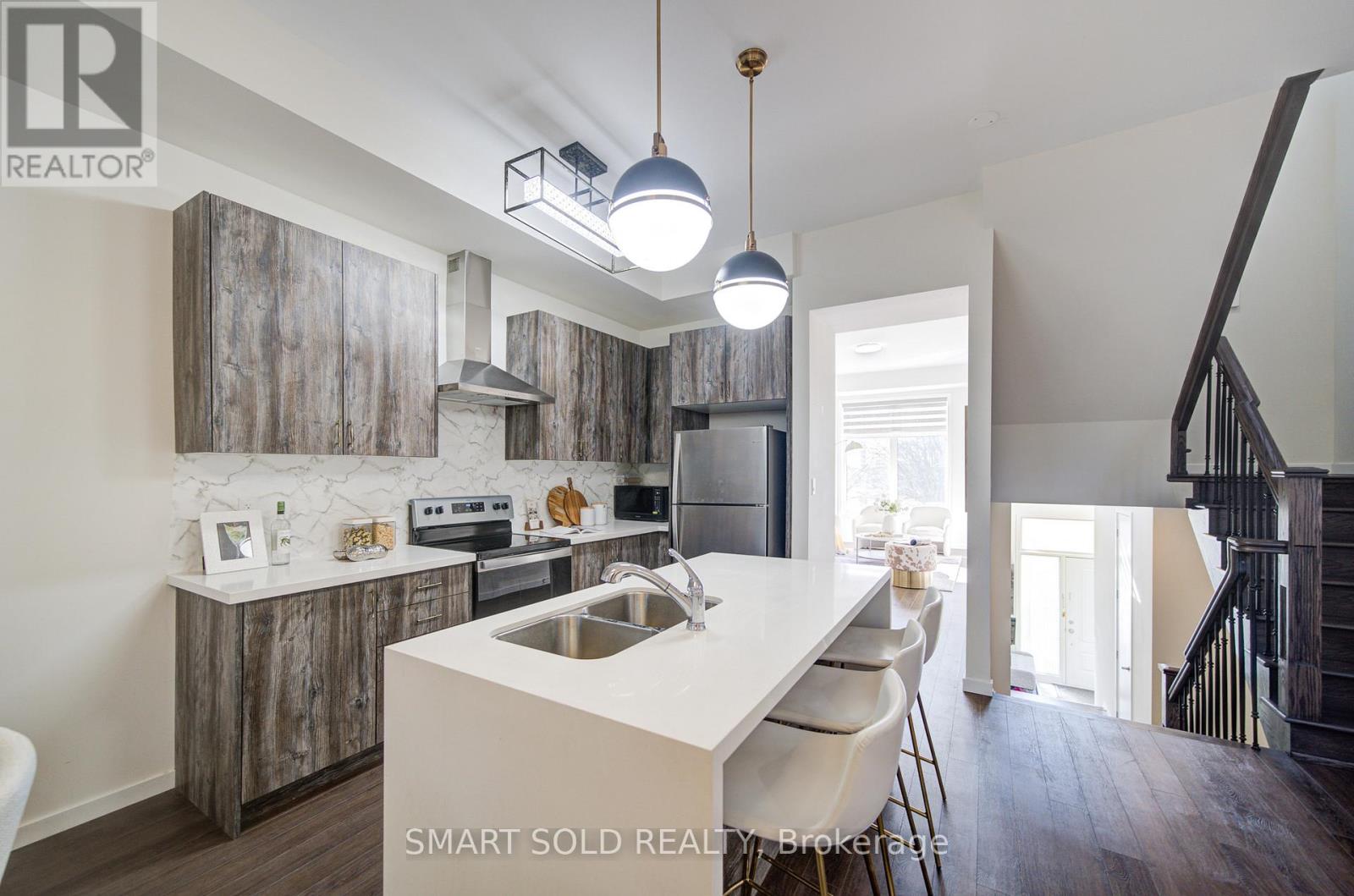 13 Armillo Place, Markham, Ontario  L6E 0V4 - Photo 6 - N12847198