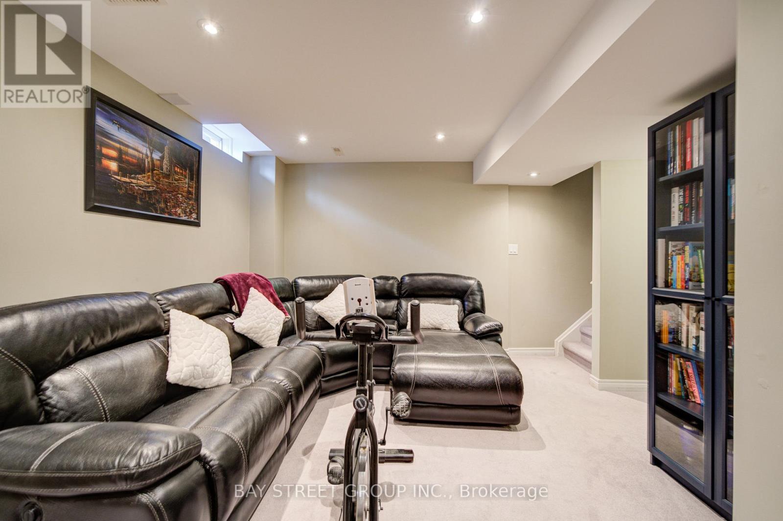 22 Latitude Lane, Whitchurch-Stouffville, Ontario  L4A 0T1 - Photo 38 - N12847204