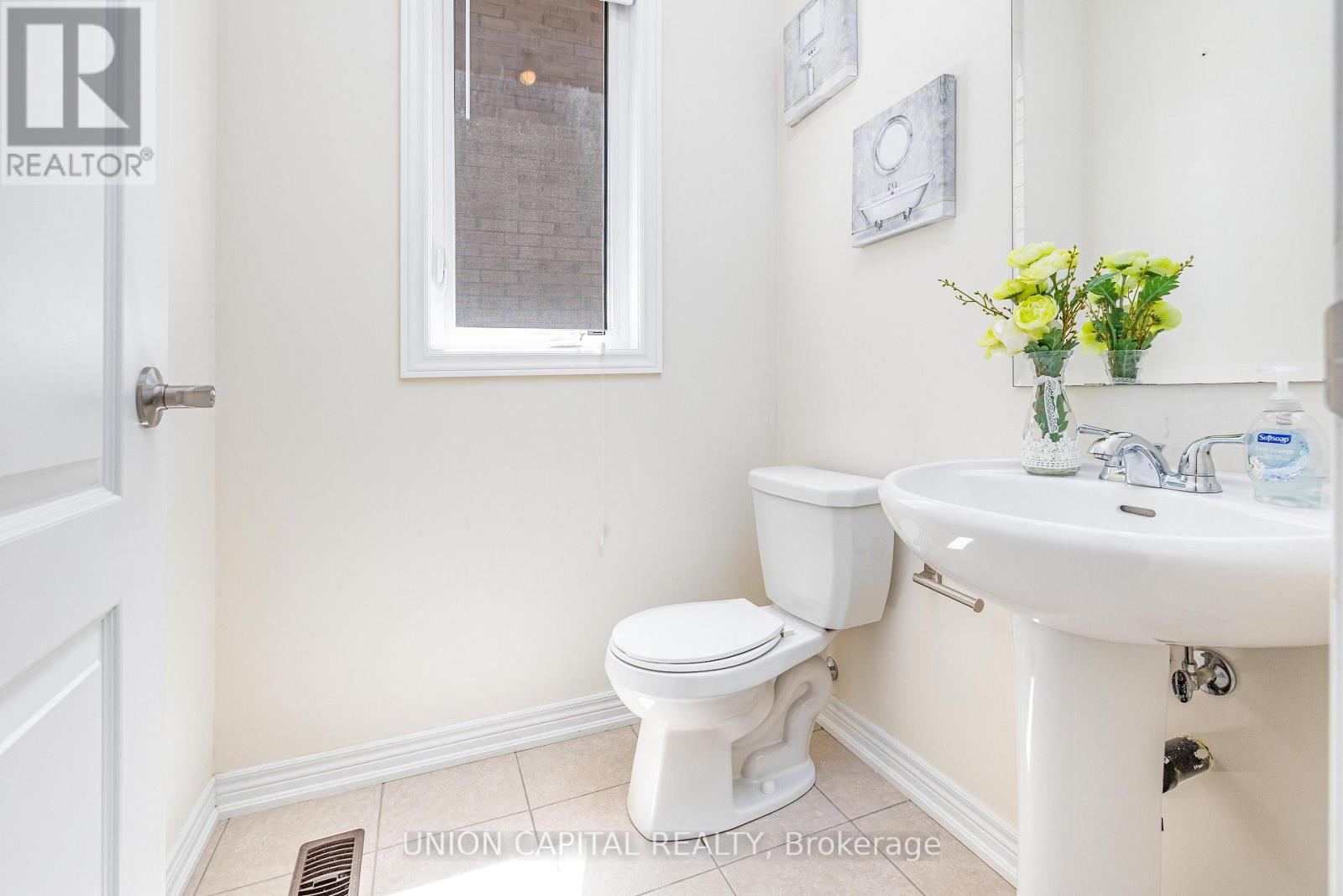 64 Collier Crescent, Markham, Ontario  L6E 0T2 - Photo 36 - N12847218