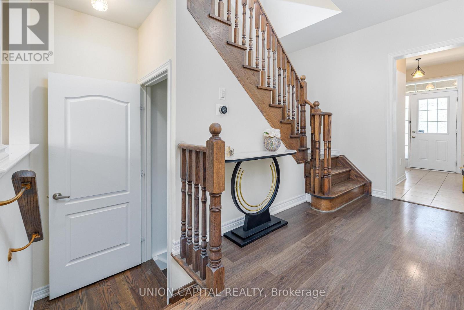 64 Collier Crescent, Markham, Ontario  L6E 0T2 - Photo 6 - N12847218