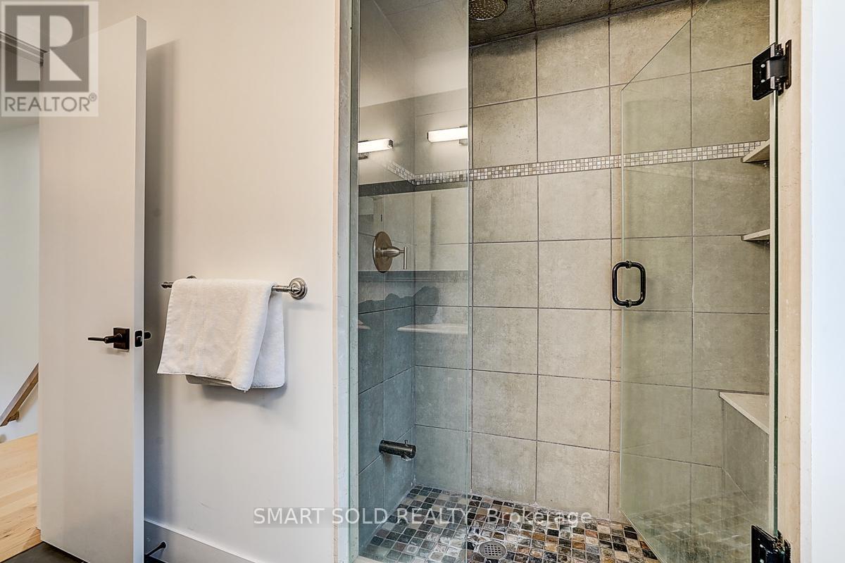 197 Garden Avenue, Richmond Hill, Ontario  L4C 6L8 - Photo 44 - N12847244