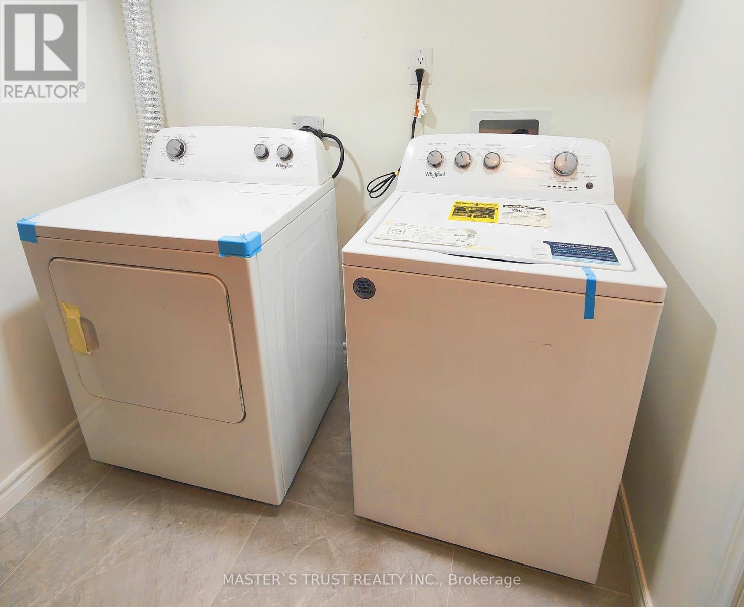 14 Summerfeldt Crescent, Markham (Unionville), Ontario  L3R 2B2 - Photo 10 - N12847248