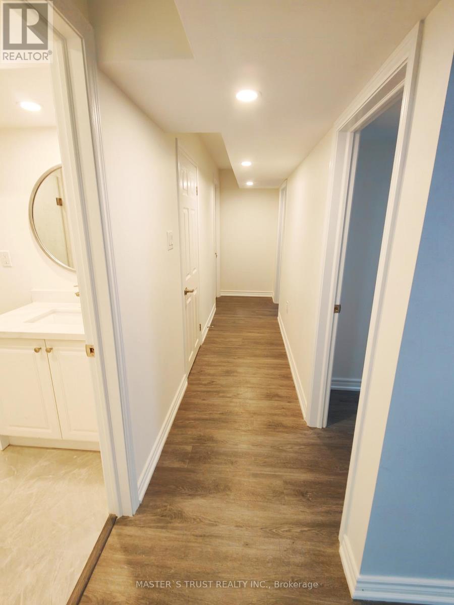 14 Summerfeldt Crescent, Markham (Unionville), Ontario  L3R 2B2 - Photo 6 - N12847248