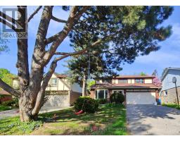 14 SUMMERFELDT CRESCENT, Markham, Ontario