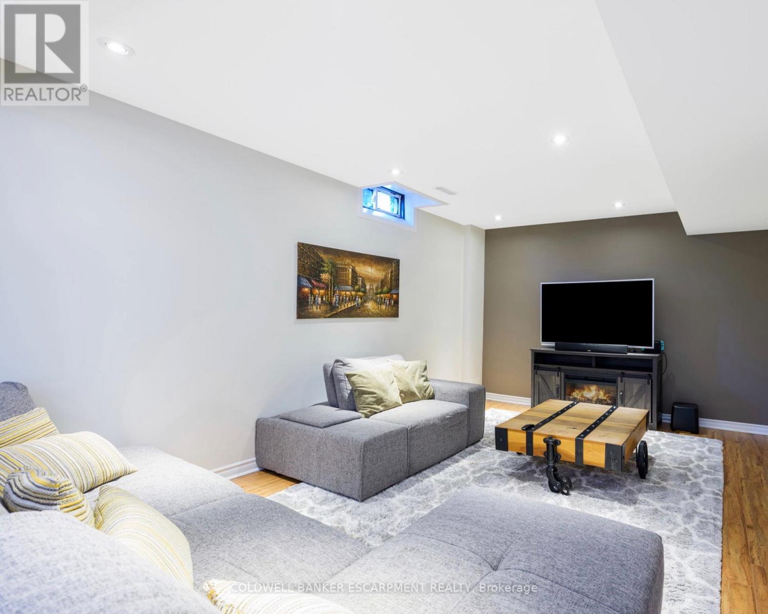 420 Trudeau Drive, Milton, Ontario  L9T 5K9 - Photo 12 - W12846490