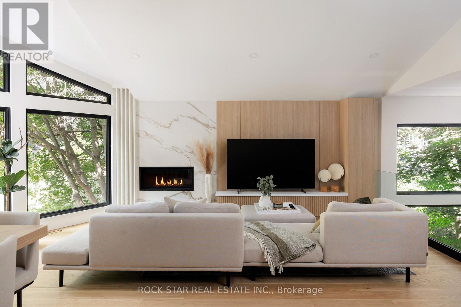 1113 Greenoaks Drive, Mississauga, Ontario  L5J 3A1 - Photo 14 - W12847178