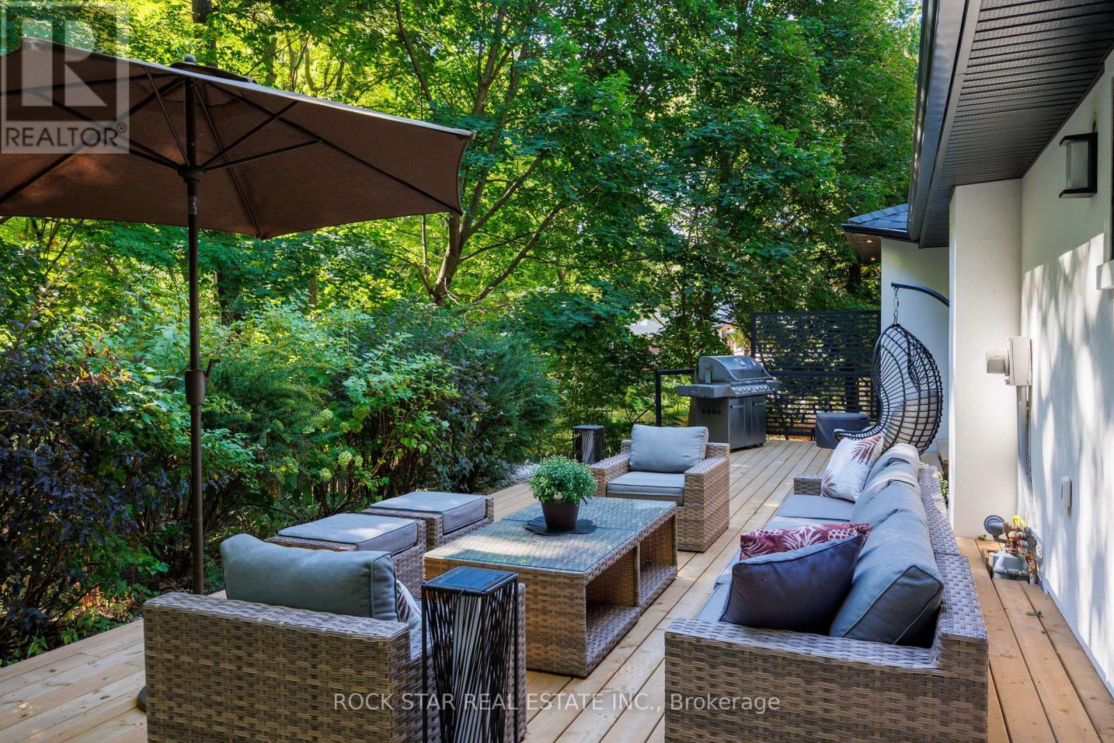 1113 Greenoaks Drive, Mississauga, Ontario  L5J 3A1 - Photo 19 - W12847178