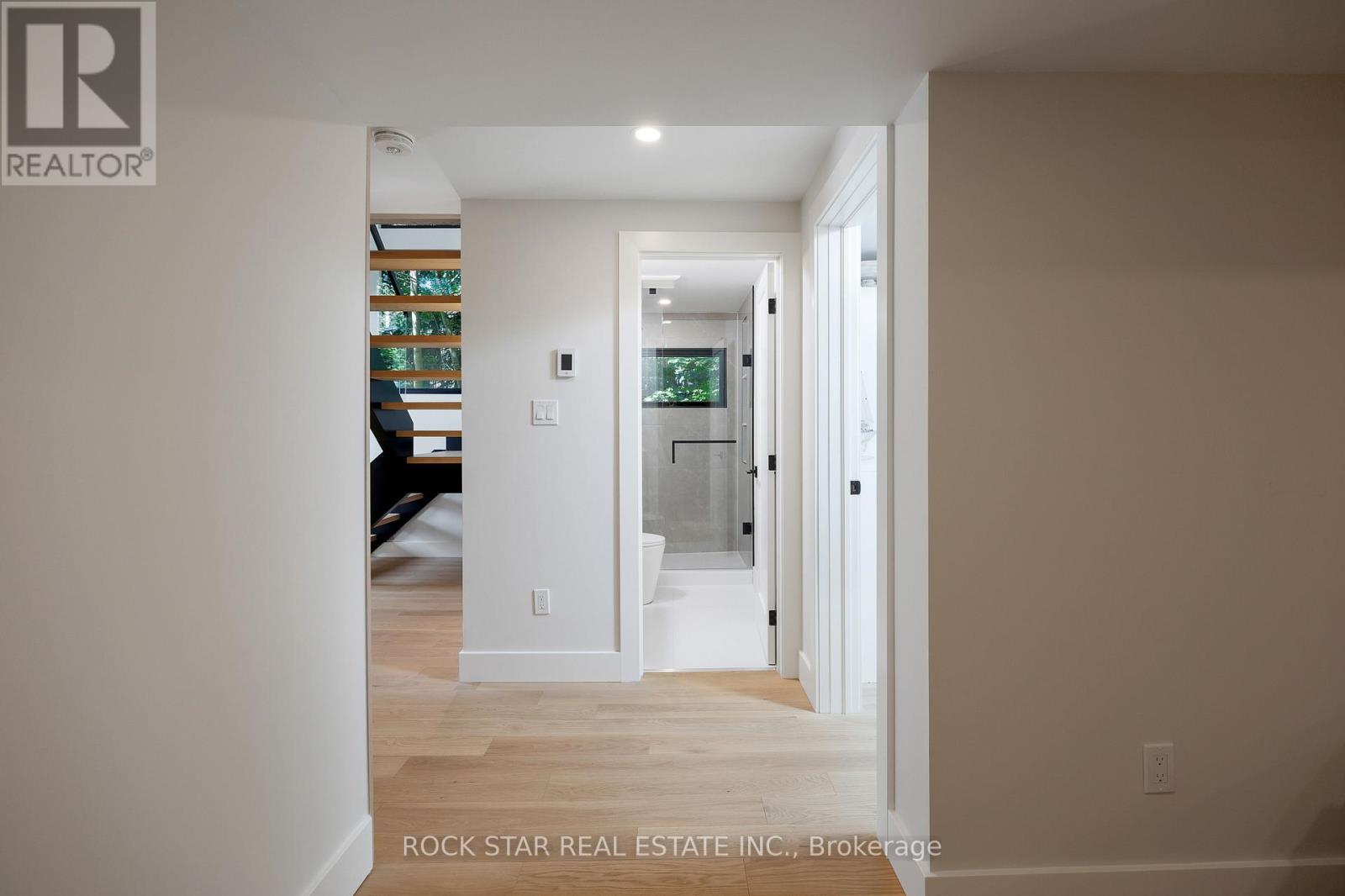 1113 Greenoaks Drive, Mississauga, Ontario  L5J 3A1 - Photo 38 - W12847178