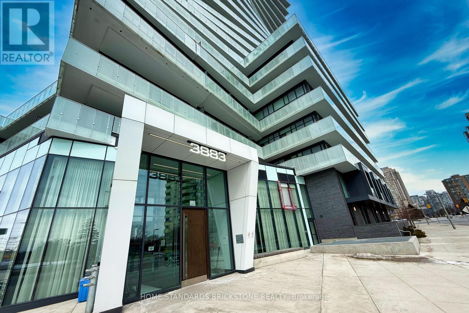 621 - 3883 Quartz Road, Mississauga, Ontario  L5B 0M4 - Photo 2 - W12847184