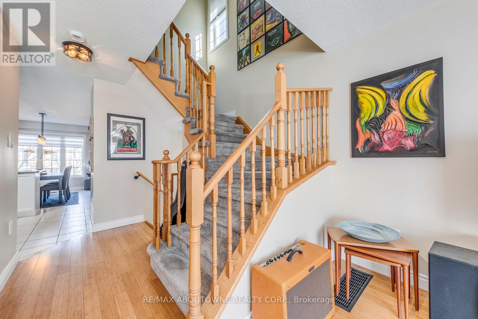 34 Palomino Trail, Halton Hills, Ontario  L7G 6E9 - Photo 23 - W12847200