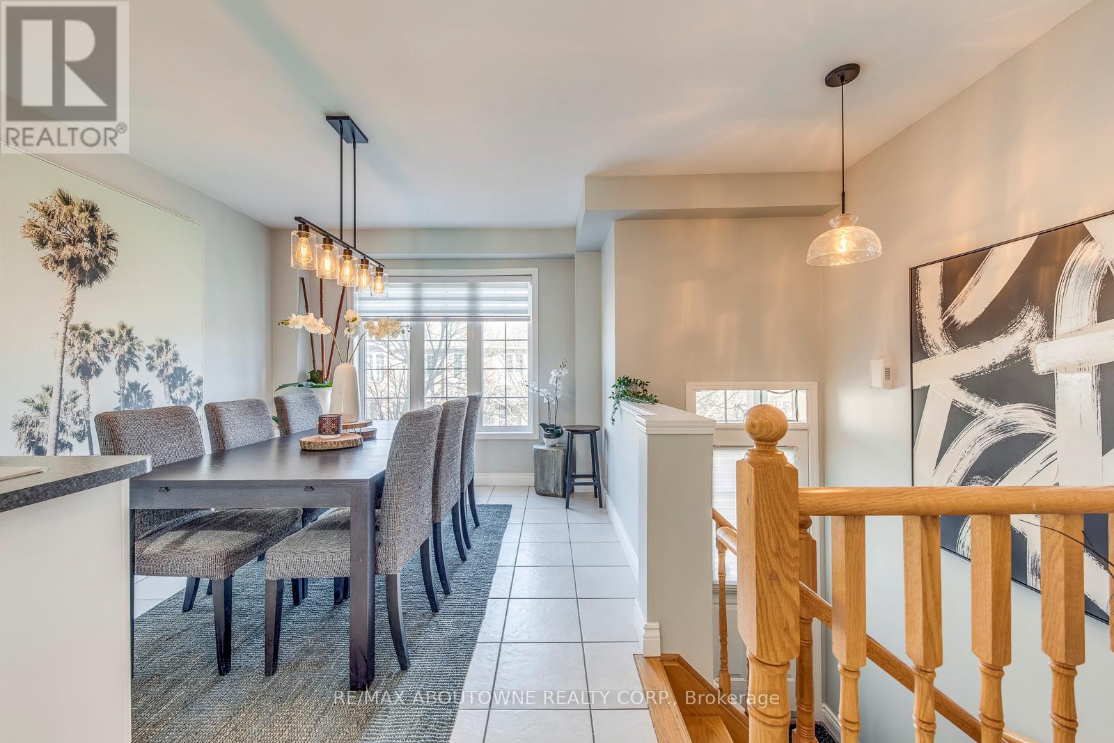 34 Palomino Trail, Halton Hills, Ontario  L7G 6E9 - Photo 7 - W12847200