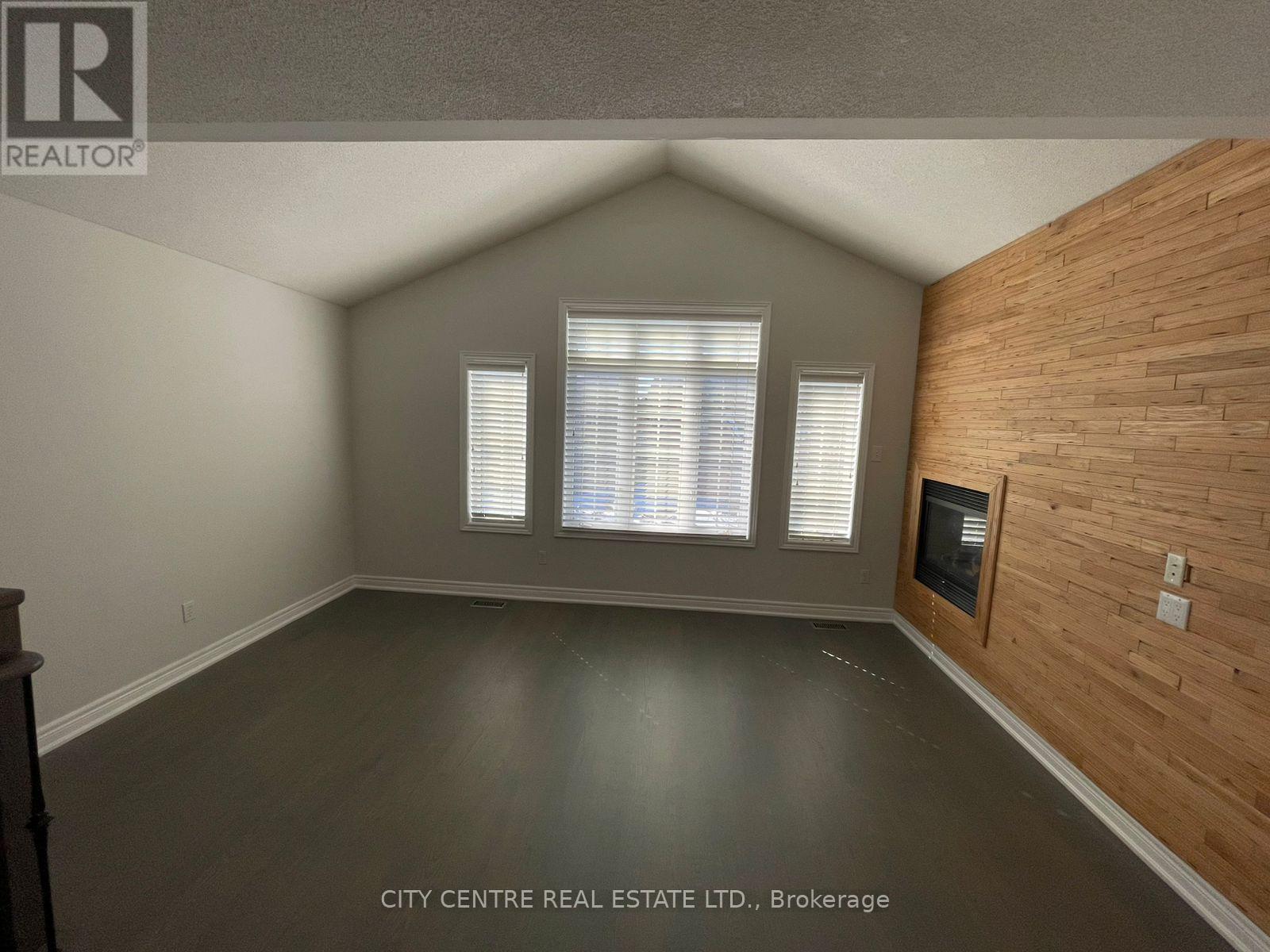 4777 Glasshill Grove, Mississauga, Ontario  L5M 7R6 - Photo 10 - W12847234