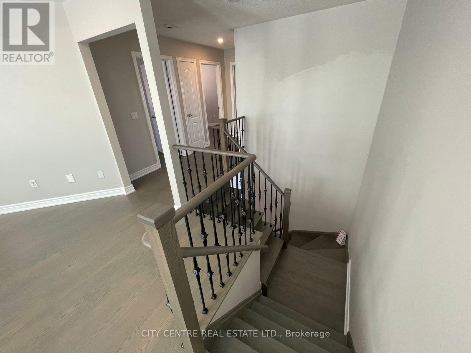 4777 Glasshill Grove, Mississauga, Ontario  L5M 7R6 - Photo 30 - W12847234