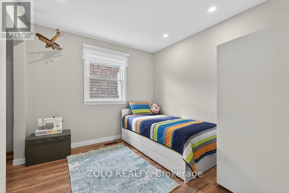 20 Bridesburg Drive, Toronto, Ontario  M9R 2K3 - Photo 15 - W12847240