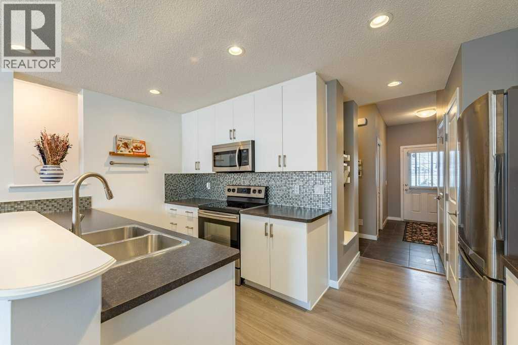 74 Evansridge Crescent Nw, Calgary, Alberta  T3P 0J2 - Photo 6 - A2286318