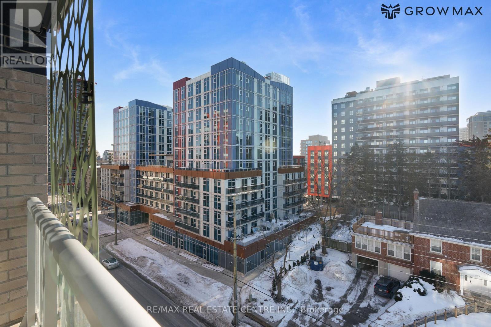 716 - 250 Albert Street, Waterloo, Ontario  N2L 0H5 - Photo 8 - X12847258