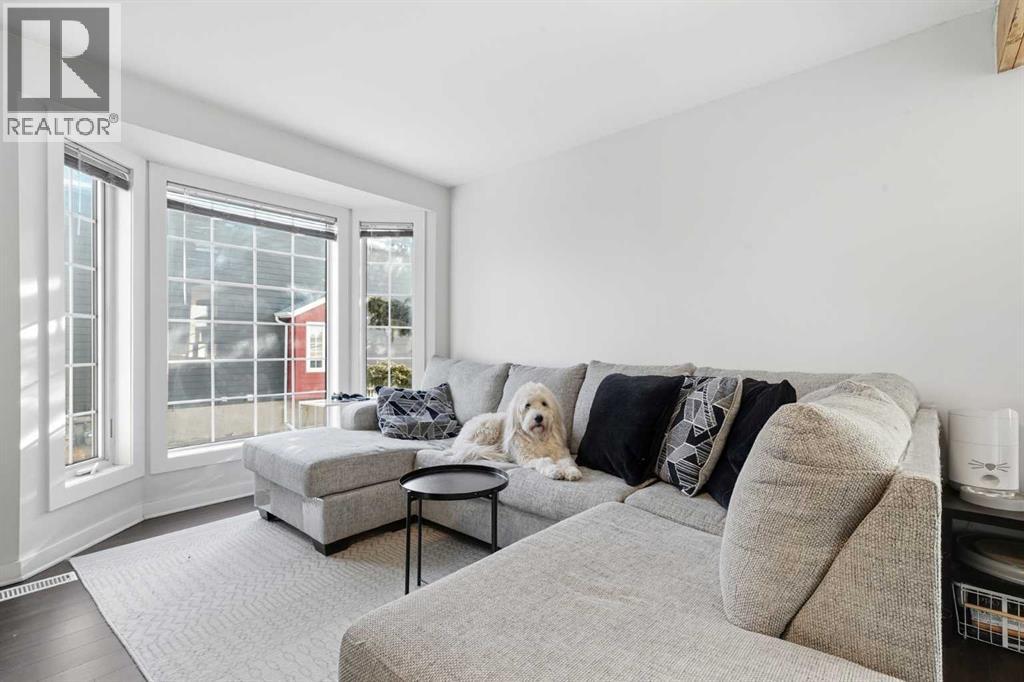 76 Abberfield Court Ne, Calgary, Alberta  T2A 7N4 - Photo 5 - A2283810