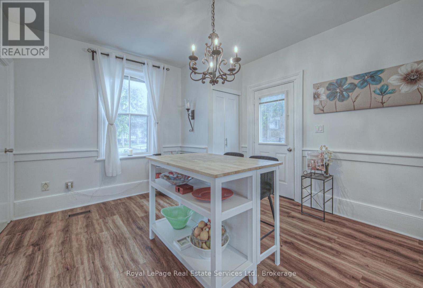 92 Adam Street, Cambridge, Ontario  N3C 2K6 - Photo 11 - X12833760