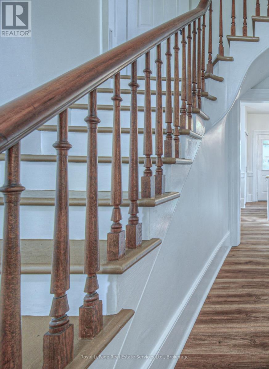 92 Adam Street, Cambridge, Ontario  N3C 2K6 - Photo 22 - X12833760