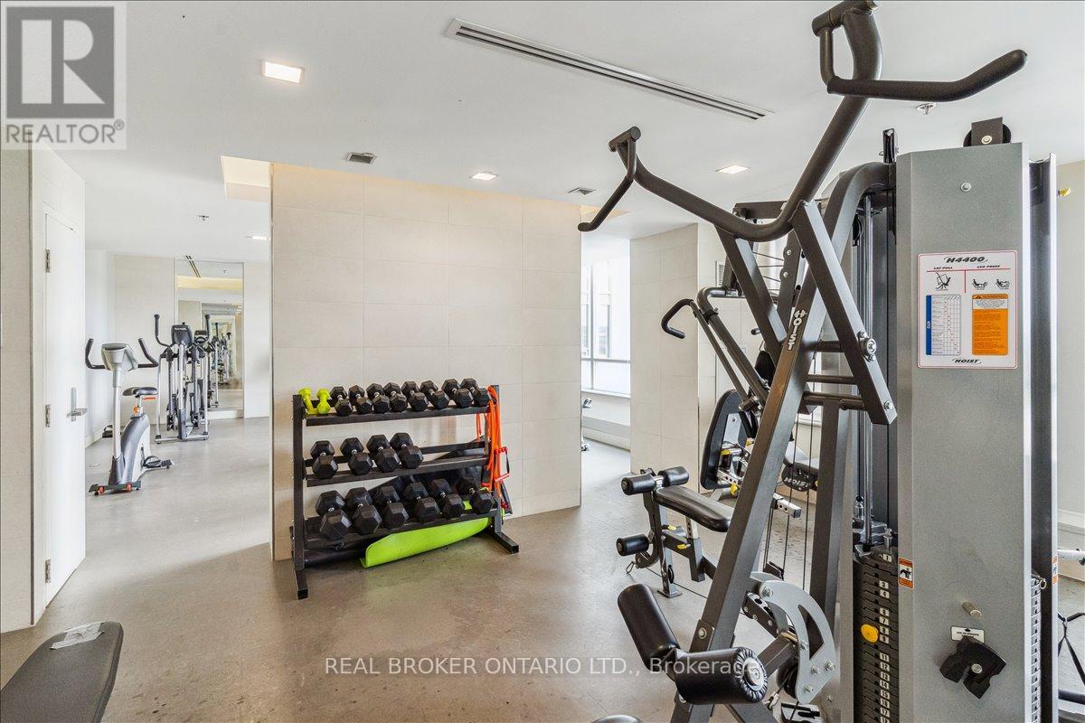 401 - 1215 Bayly Street, Pickering, Ontario  L1W 1L7 - Photo 15 - E12847276